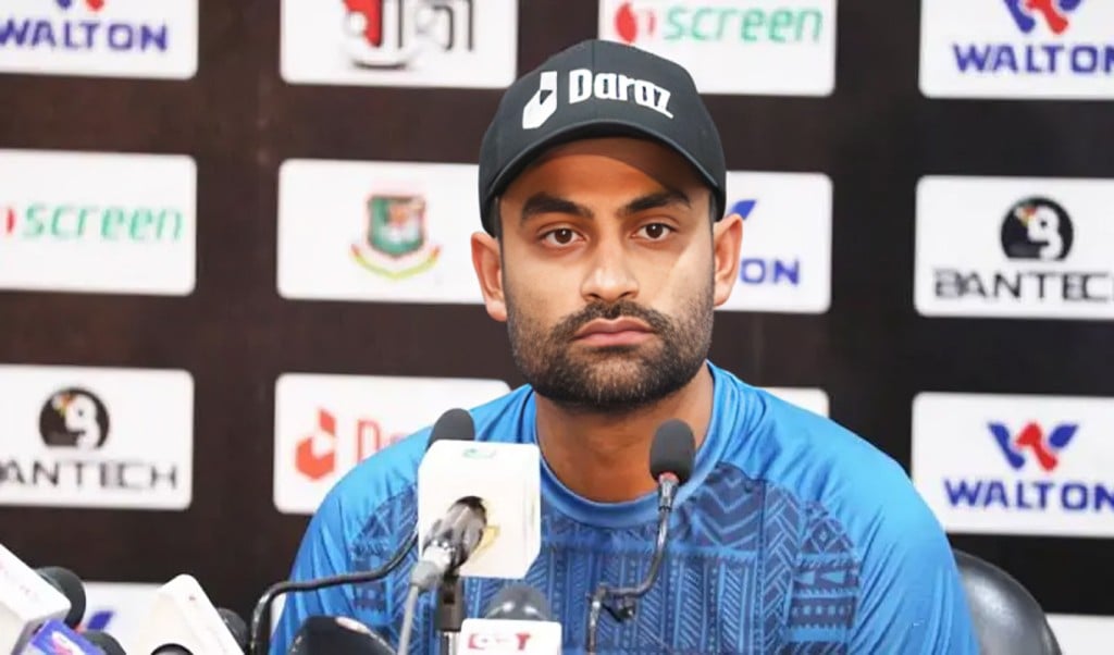 তামিম 1745563440 হঠাৎ সংবাদ সম্মেলন ডাকলেন তামিম