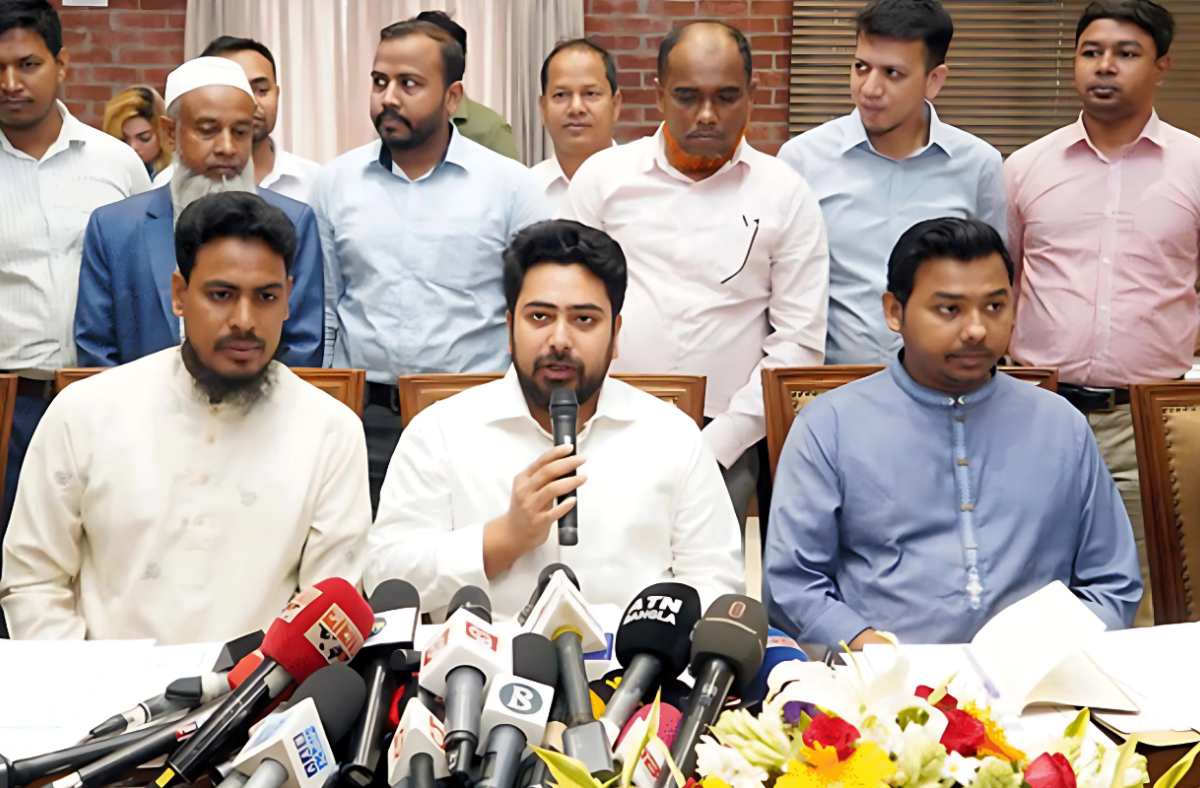একটি দলকে সরিয়ে আরেকটি দলকে ক্ষমতায় বসাতে গণঅভ্যুত্থান হয়নি : নাহিদ