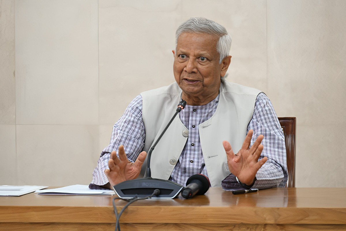 বন্যায় ক্ষতিগ্রস্তদের জন্য নির্মিত ঘর হস্তান্তর করলেন প্রধান উপদেষ্টা