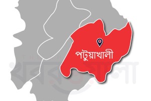 বাউফলে আগুনে ভস্মীভূত দোকান, অগ্নিদগ্ধ ১