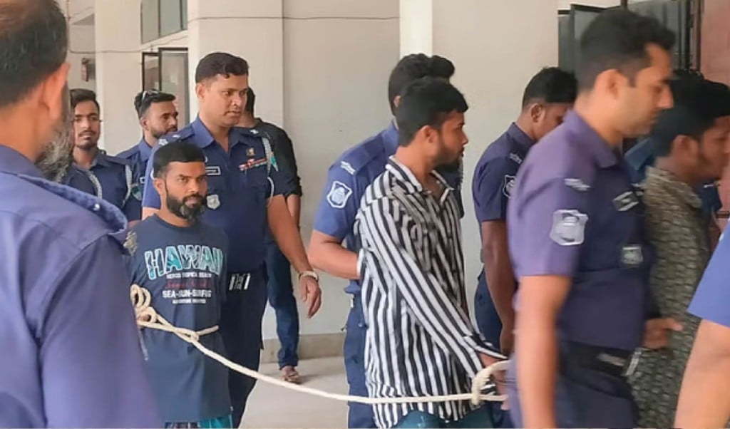 পাকিস্তানে হামলার প্রস্তুতি নিচ্ছে ভারত 1 1745842704 ঘটনার সময় কাজে-কর্মে বাইরে ছিলেন দাবি প্রধান অভিযুক্তের