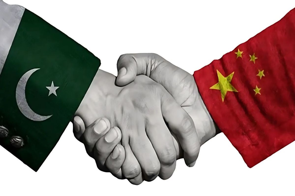 চলমান উত্তেজনায় পাকিস্তানের পাশে চীন