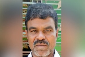 পাবনায় ব্যবসায়ীর গলাকাটা লাশ উদ্ধার