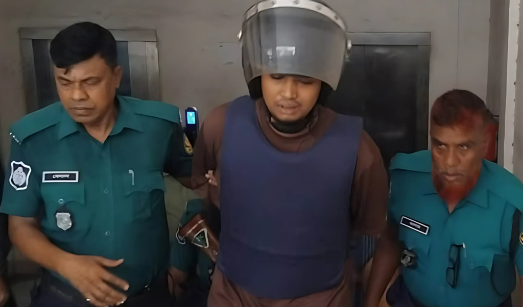 পারবেজ হত্যার প্রধান আসামি 1745582193 পারভেজ হত্যার প্রধান আসামি ৫ দিনের রিমান্ডে