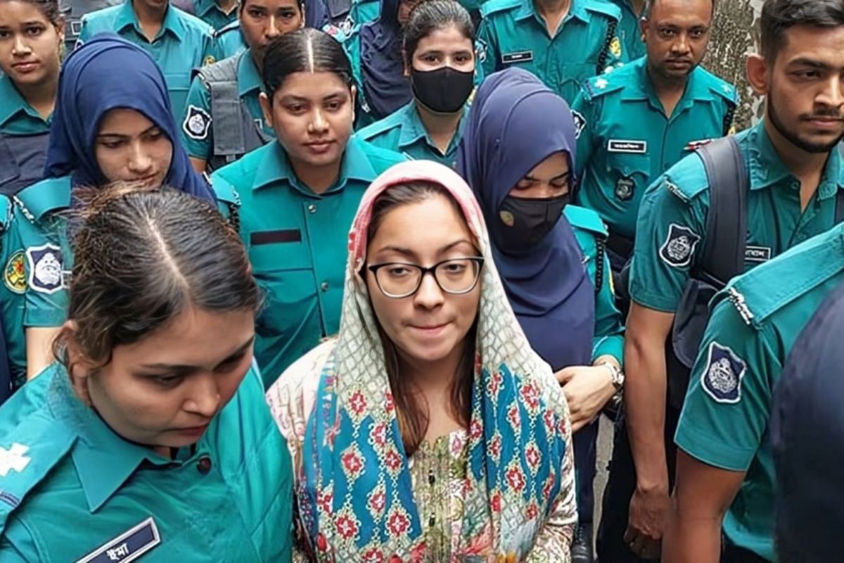 প্রতারণার মামলায় গ্রেপ্তার মডেল মেঘনা আলম