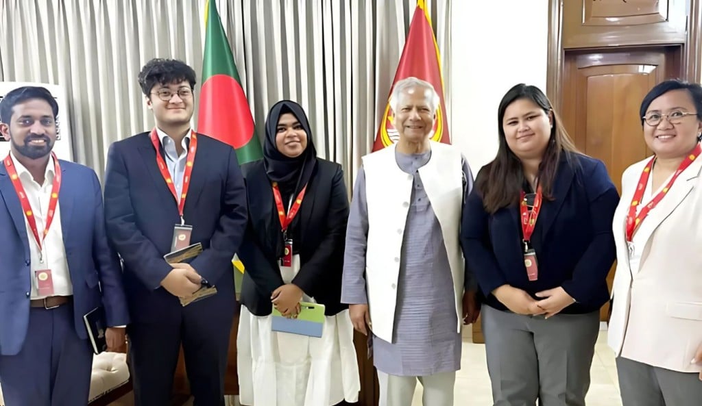 প্রধান উপদেষ্টার সঙ্গে নির্বাচন নিয়ে বৈঠক 1745056177 আগামী জাতীয় নির্বাচন হবে বাংলাদেশের ইতিহাসের সর্বোত্তম নির্বাচন: প্রধান উপদেষ্টা