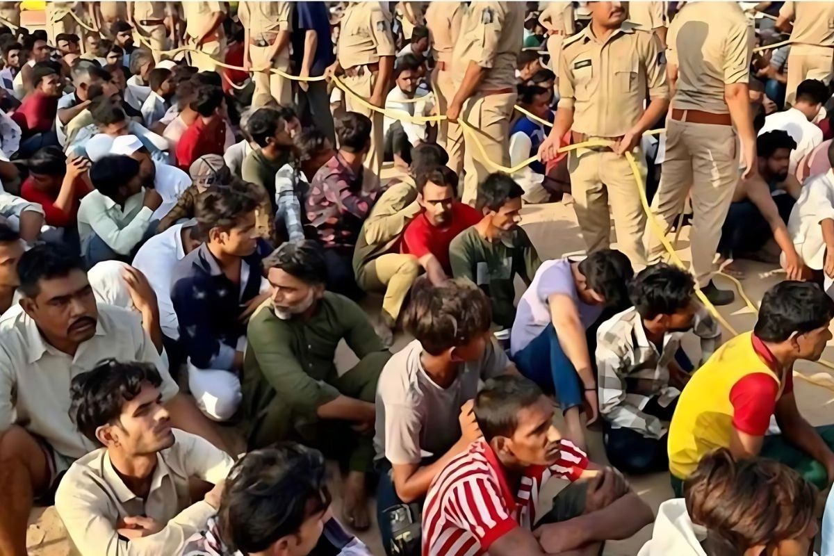 বাংলাদেশি সন্দেহে গুজরাটে আটক বেশিরভাগই ভারতীয় মুসলিম