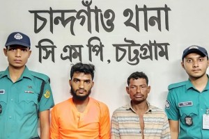 চলন্ত বাসে কিশোরীকে ধর্ষণ, চালক-হেলপার গ্রেপ্তার
