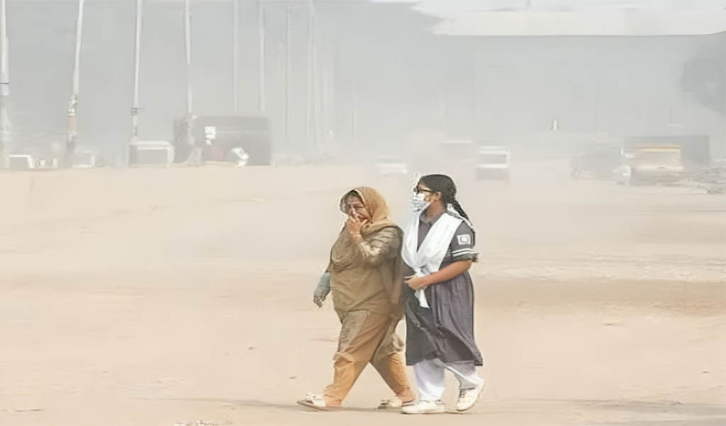 বৃষ্টির পরেও বায়ুদূষণের শীর্ষে রাজধানী ঢাকা 1744868938 বৃষ্টির পরেও বায়ুদূষণের শীর্ষে রাজধানী ঢাকা