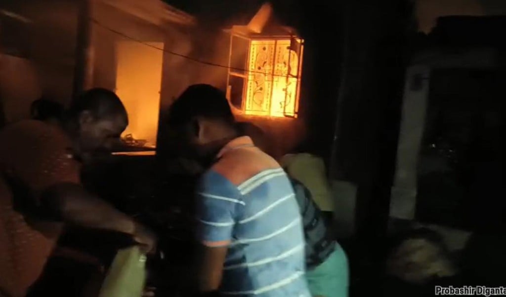 ভারত 1743480155 ভারতে পটকা বিস্ফোরণে এক পরিবারের শিশুসহ নিহত ৭, আহত ১