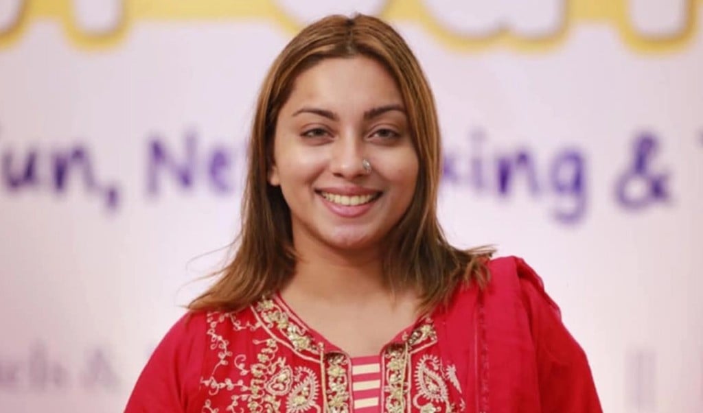 মডেল 1744343737 একমাসের জন্য কারাগারে মডেল মেঘনা