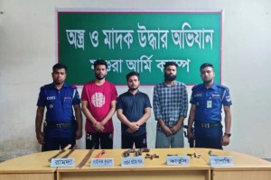 মাগুরায় যৌথ বাহিনীর অভিযানে আগ্নেয়াস্ত্রসহ আটক ৪