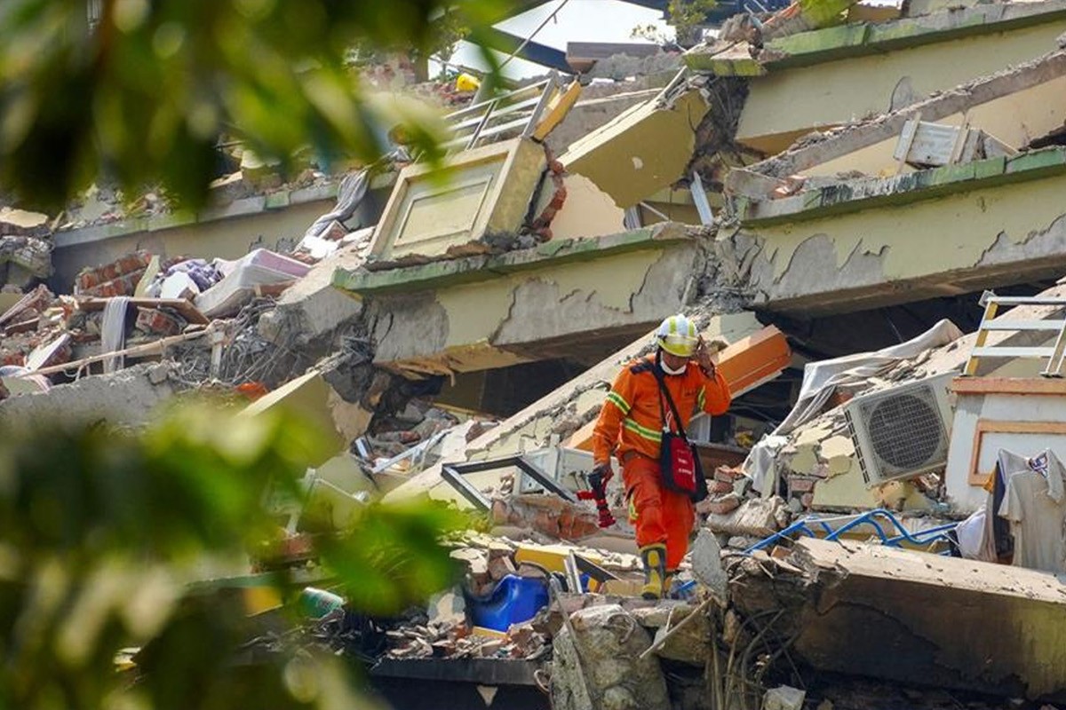 ভূমিকম্পে মিয়ানমারে মৃতের সংখ্যা বেড়ে ২ হাজার ৫৬, এক সপ্তাহের জাতীয় শোক ঘোষণা