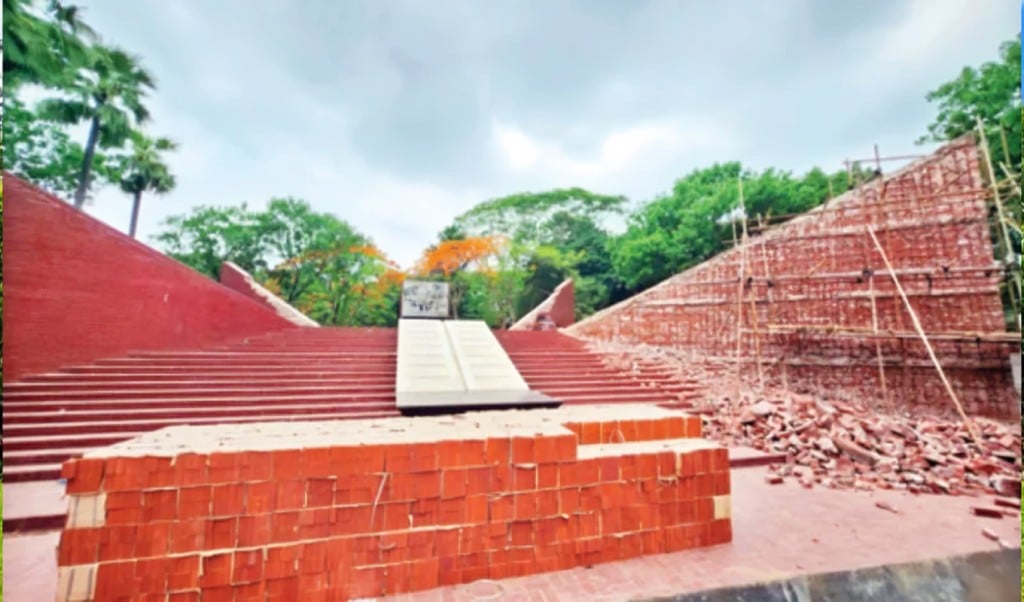 মিরপুর বুদ্ধিজীবী স্মৃতিসৌধ 1745639842 মিরপুর বুদ্ধিজীবী স্মৃতিসৌধের পরিবর্তিত নকশায় উদ্বোধক বঙ্গবন্ধুর নাম থাকা নিয়ে সংশয়