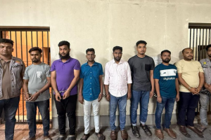 মিরপুরে কিশোর গ্যাং এর ৮ জন গ্রেপ্তার