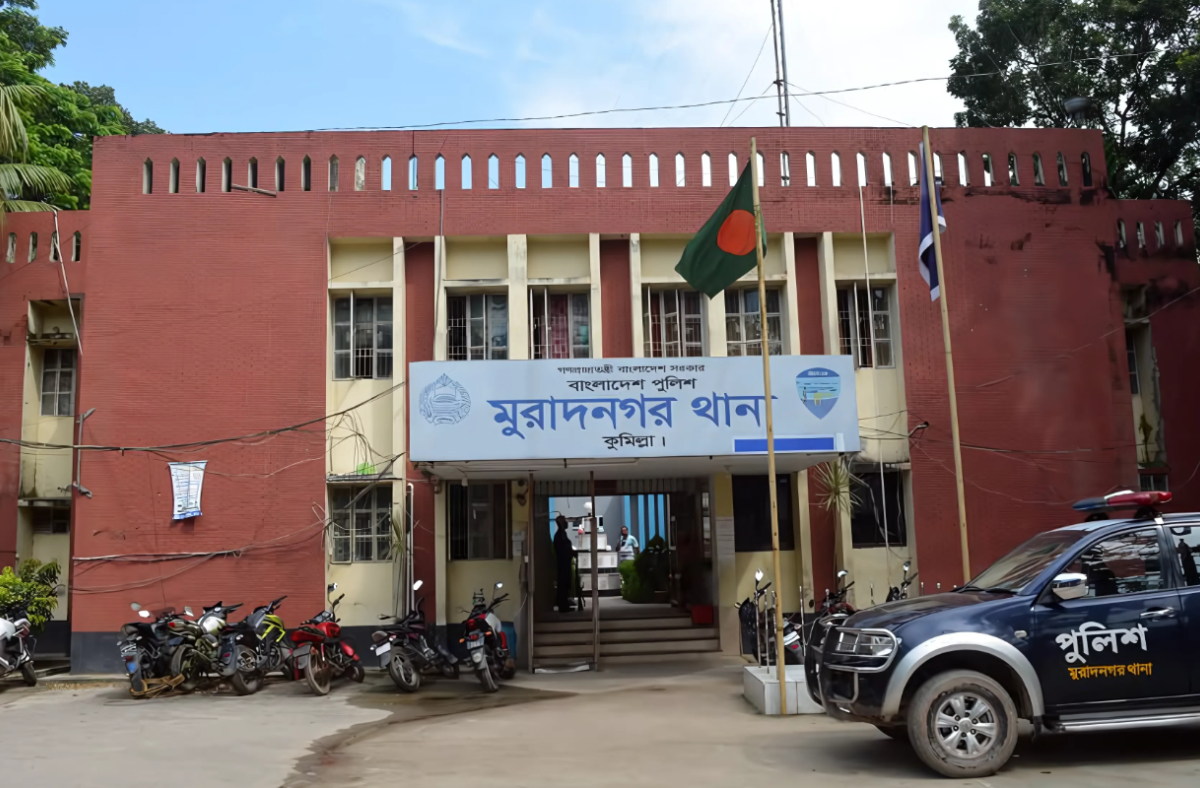 ‘পুঁটি মাছ কাটা নিয়ে ঝগড়া’, স্ত্রীকে হত্যা করে থানায় স্বামী