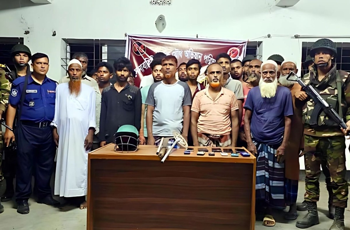 যৌথ বাহিনীর অভিযানে ৭ দিনে সারাদেশে আগ্নেয়াস্ত্রসহ গ্রেপ্তার ৩৯০