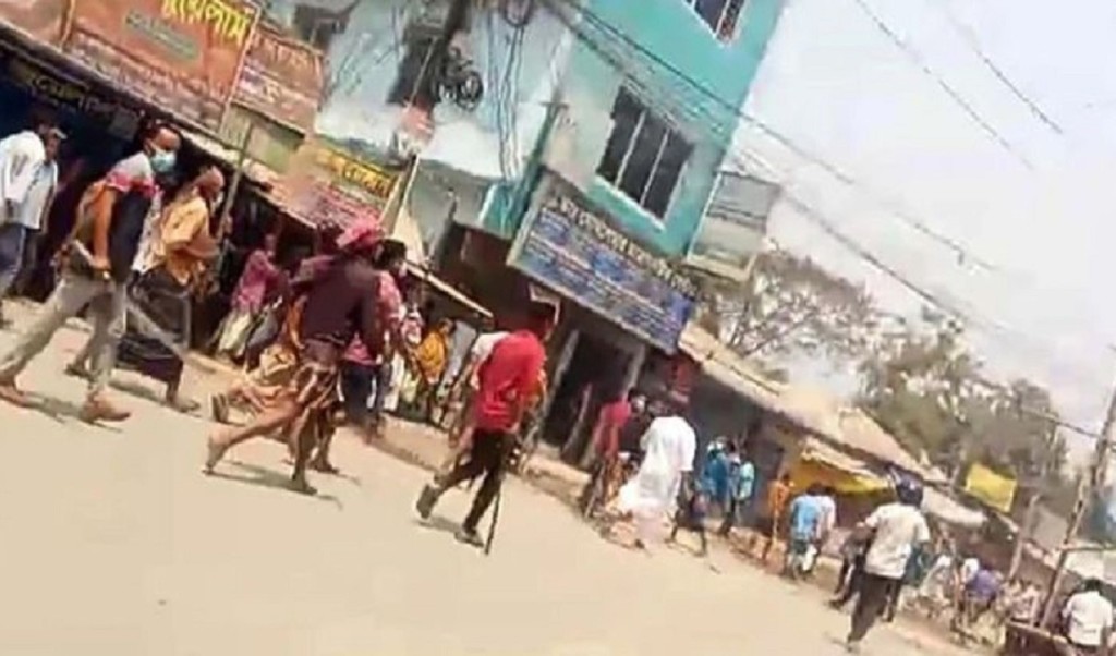রংপুর 1743911589 বদরগঞ্জে আধিপত্য বিস্তারে বিএনপির দুই গ্রুপের সংঘর্ষে নিহত ১, আহত ৪০
