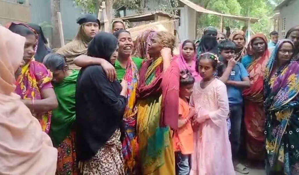 রাজবাড়ীতে গৃহবধুর মরদেহ উদ্ধার 4 রাজবাড়ী 1743496068 রাজবাড়ীতে গৃহবধুর মরদেহ উদ্ধার