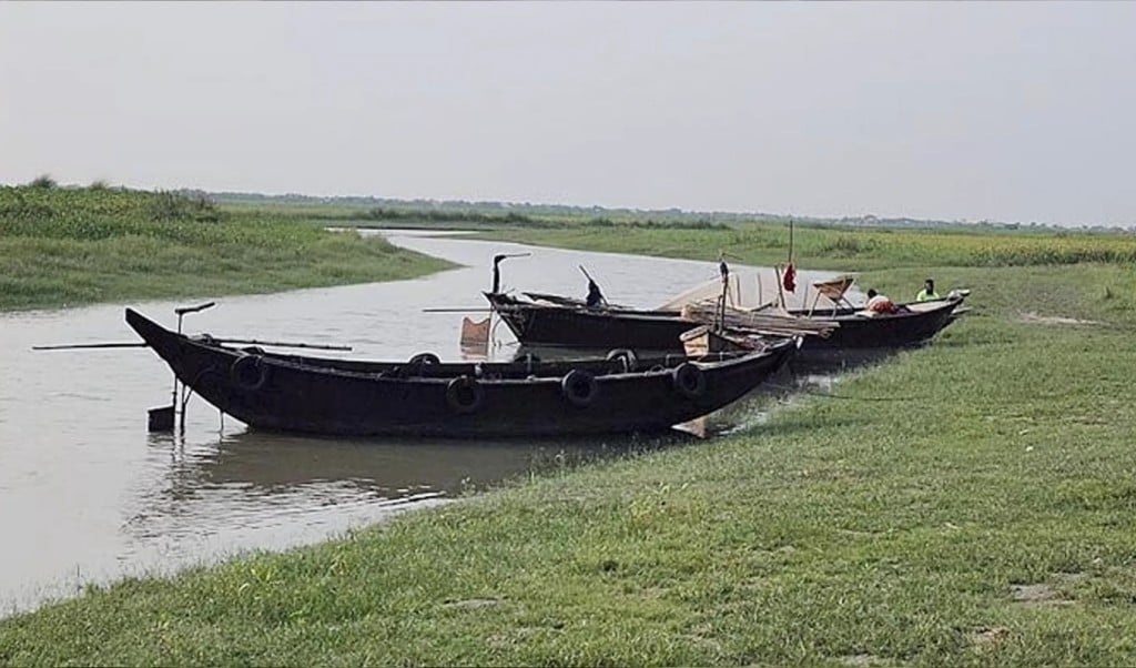 শরীয়তপুরে নদীতে পড়ে দুই শিশুর মৃত্যু 1745482090 শরীয়তপুরে নদীতে পড়ে দুই শিশুর মৃত্যু