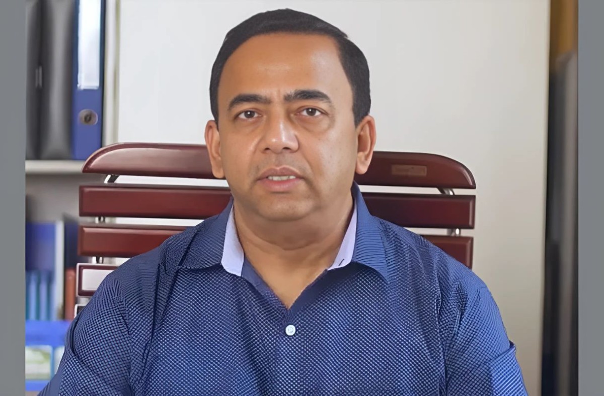 সাবেক আইজিপি বেনজীরের বিরুদ্ধে ‘রেড নোটিশ’ জারি করল ইন্টারপোল