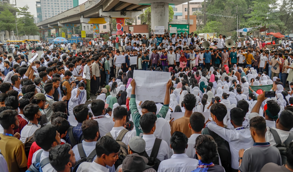সারাদেশে পলিটেকনিক শিক্ষার্থীদের ‘রেল ব্লকেড আজ 1744858359 রেলপথ ব্লকেড কর্মসূচি শিথিল, শিক্ষা উপদেষ্টার সাথে বৈঠকের পর সিদ্ধান্ত
