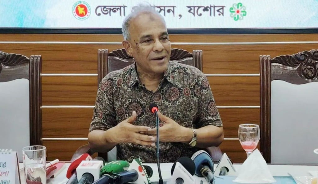 স্বরাষ্ট্র উপদেষ্টা 2 1745326341 মব জাস্টিস আর অ্যালাউ করা যাবে না: স্বরাষ্ট্র উপদেষ্টা