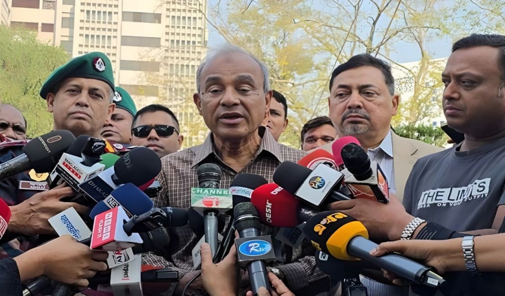 স্বরাষ্ট্র উপদেষ্টা 1745045716 আওয়ামী লীগকে মিছিল করতে না দেয়ার নির্দেশ স্বরাষ্ট্র উপদেষ্টার