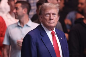 প্রথম ও দ্বিতীয় বিশ্বযুদ্ধের স্মরণে জাতীয় ছুটি ঘোষণা ট্রাম্পের