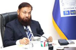 সিআইডির প্রধানের দায়িত্ব নিলেন অতিরিক্ত আইজিপি ছিবগাত উল্লাহ