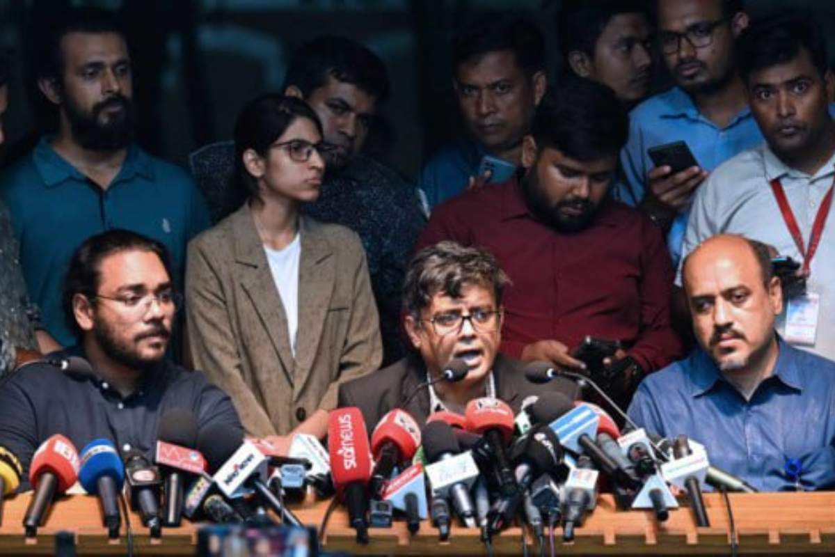 কোন দলই প্রধান উপদেষ্টার পদত্যাগ চান না – প্রেস উইং