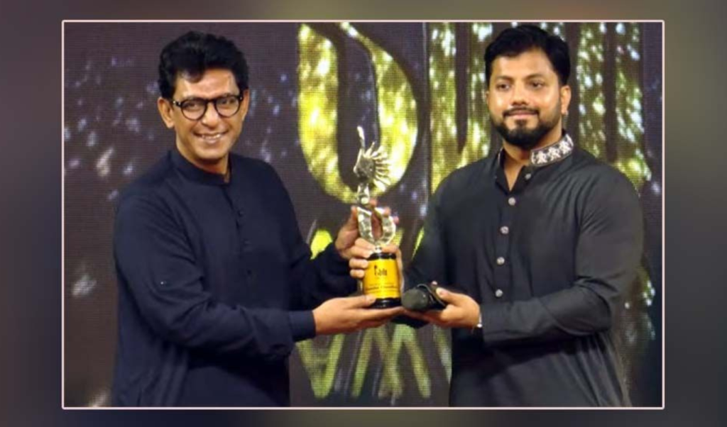 Untitled design 45 1747687698 ‘চঞ্চল চৌধুরীকে চিনতাম না’—মন্তব্য করায় বিতর্কের মুখে ইশরাক
