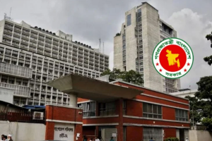 সচিবালয়ে দর্শনার্থী প্রবেশে নতুন নিষেধাজ্ঞা: সোমবার ও বৃহস্পতিবার বন্ধ