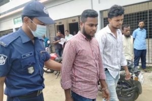 শ্রীপুরে পরীক্ষায় প্রক্সি দিতে এসে দুই যুবক আটক