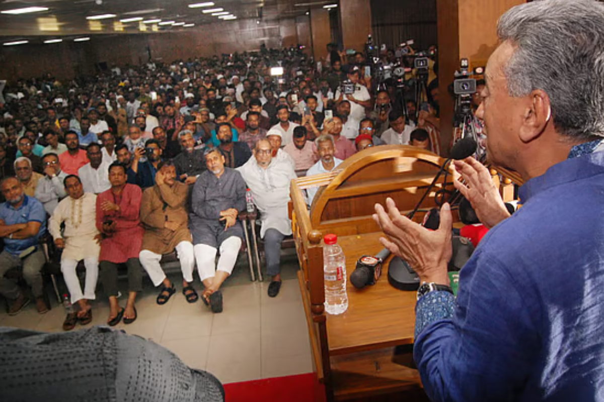 সমাধান বাংলাদেশের জনগণই:  আমীর খসরু