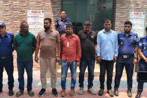 কেরানীগঞ্জে  ৫ ডাকাত আটক