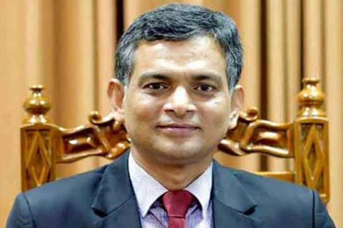 ড. মইনুল খানের বিরুদ্ধে অর্থ পাচারের সত্যতা পেয়েছে দুদক