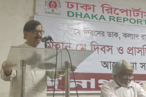 “গণ–অভ্যুত্থানের আশায় বুক বেঁধে মানুষ আজ হতাশ: মাহমুদুর রহমান মান্না”