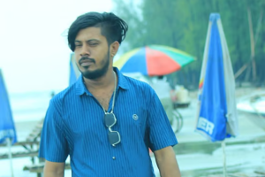 চট্টগ্রামে ‘ঢাকাইয়া আকবর’কে প্রকাশ্যে গুলি