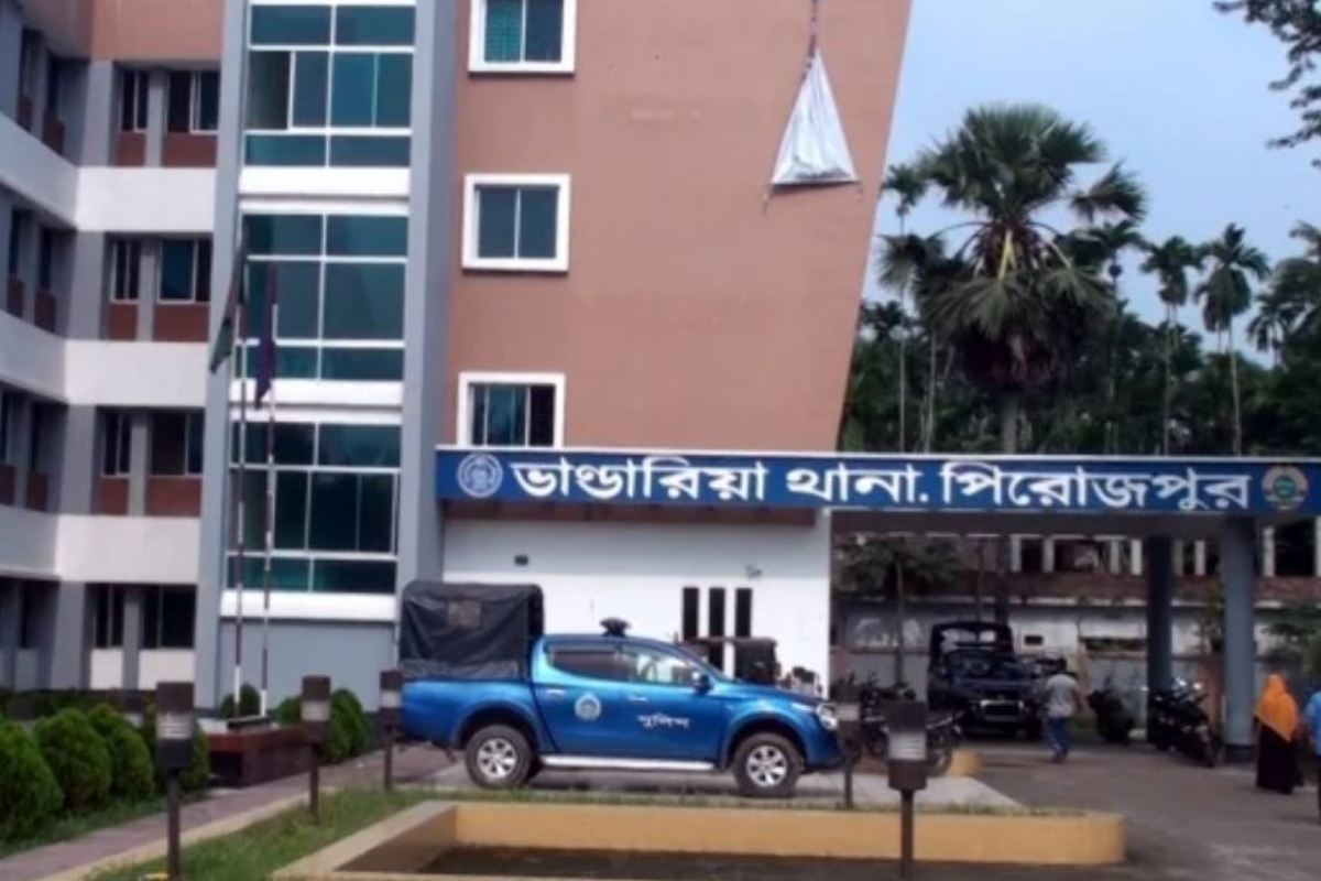 পুলিশের গাড়ি থামিয়ে আসামি ছিনতাই, ছাত্রদল নেতা ও ভাই আটক