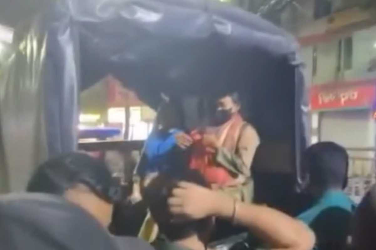 মিরপুরে নাশকতার পরিকল্পনার সময় যুব মহিলা লীগ নেত্রী আটক: দাবি ছাত্রদলের