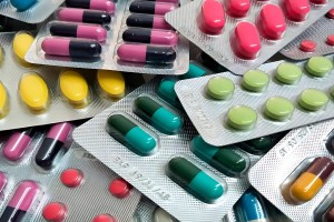 আটা-ময়দায় তৈরি ভেজাল ওষুধের বিস্তারে অসহায় মানুষ