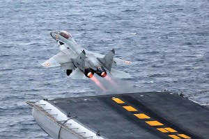 আরব সাগরে পাকিস্তানকে লক্ষ্য করে ভারতের অভিযান