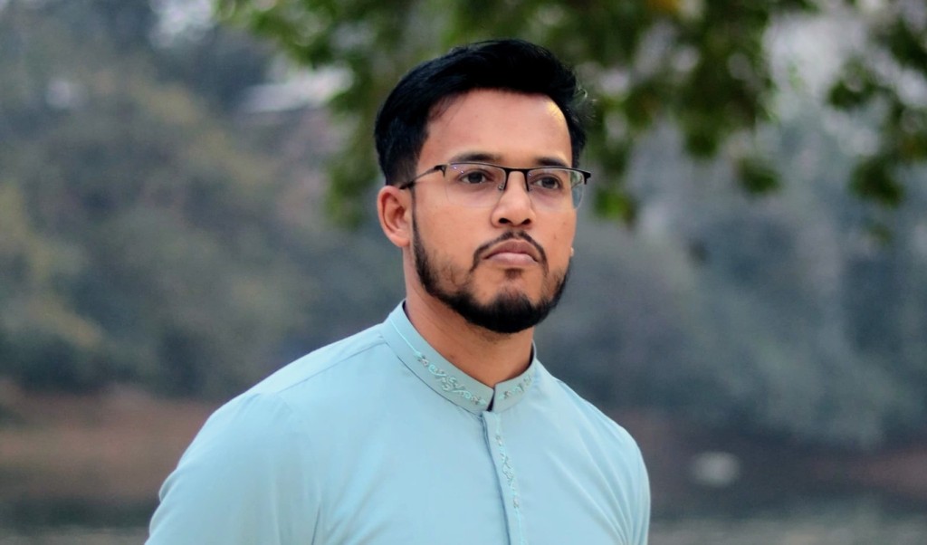 ইশরাক ইস্যুতে বিচারপতিকে হুমকি দিয়েছেন বিএনপির আইনজীবীরা তারিকুল 1747916621 কোর্টে বিচারপতিকে হুমকি দিয়েছেন বিএনপির আইনজীবীরা: তারিকুল