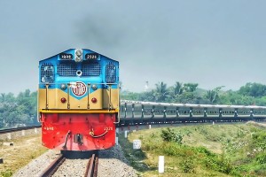 ঈদযাত্রা: ট্রেনের ৪ জুনের টিকিট বিক্রি আজ