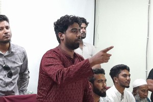 ড. ইউনূসকে পদত্যাগ করালে বিপ্লবী সরকার গঠন করবে ছাত্র-জনতা:এনসিপি