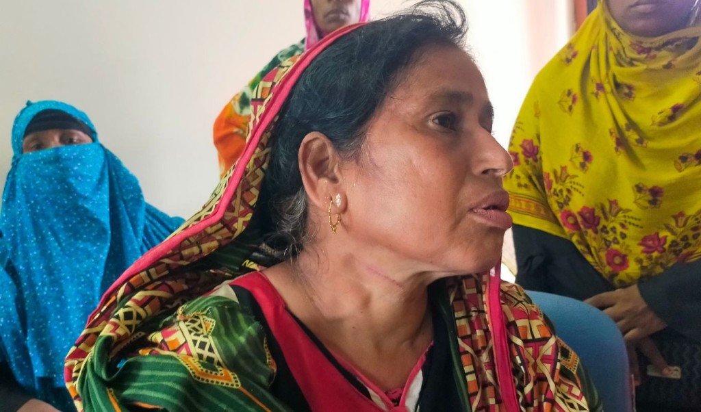 কুমারখালীতে আশ্রয়ণ প্রকল্পের সভাপতিকে মারধরের অভিযোগ 1747647472 কুমারখালীতে আশ্রয়ণ প্রকল্পের সভাপতিকে মারধরের অভিযোগ