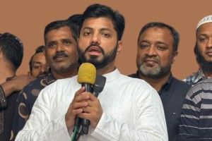 ক্ষমা চাইলেন ইশরাক