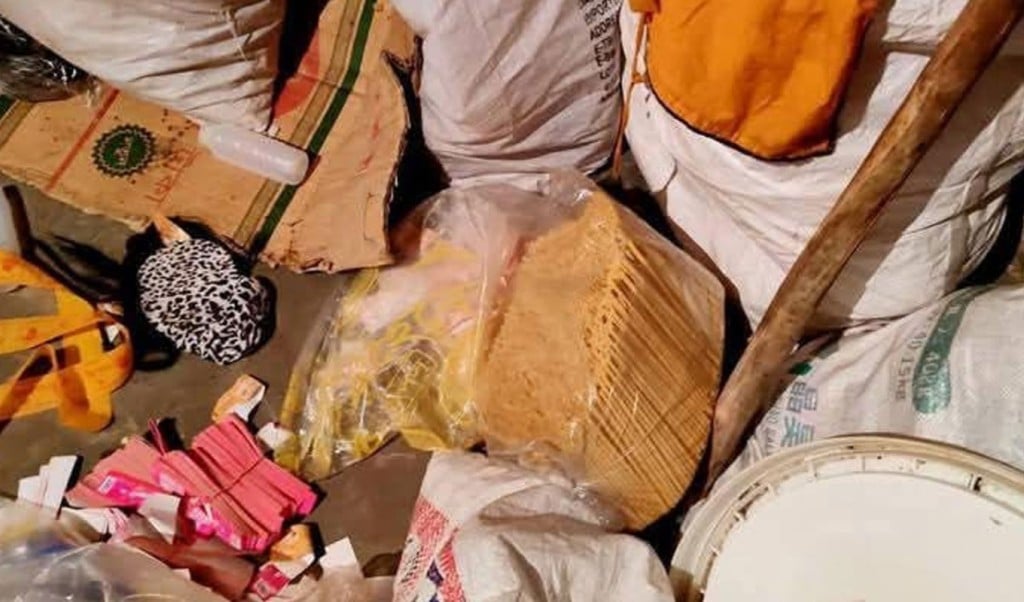 গাইবান্ধায় নকল শিশু খাদ্য তৈরির দুই কারখানা সিলগালা আটক ২ 1748435013 সেনাবাহিনীর অভিযানে নকল শিশু খাদ্য তৈরির দুই কারখানা সিলগালা, আটক ২