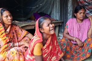 ঘুমন্ত শিশুর লাশ মিলল নদের পাড়ে, পরিবারের অভিযোগ হ*ত্যা